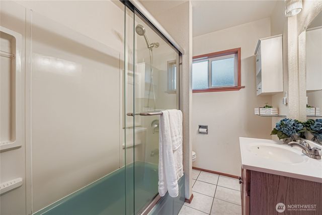 8435 46th ave S, Seattle, WA 98118