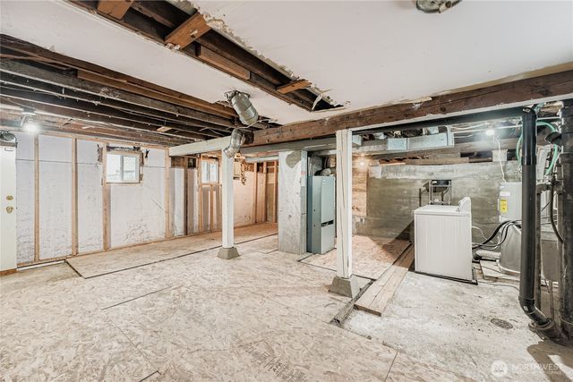 8435 46th ave S, Seattle, WA 98118