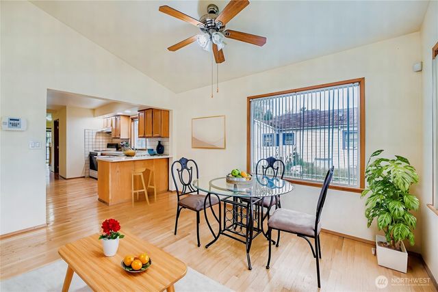 8435 46th ave S, Seattle, WA 98118