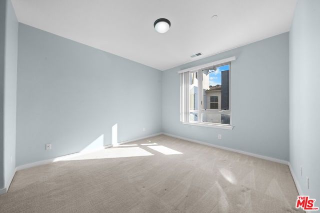 5509 W 149th Place 13, Hawthorne, CA 90250