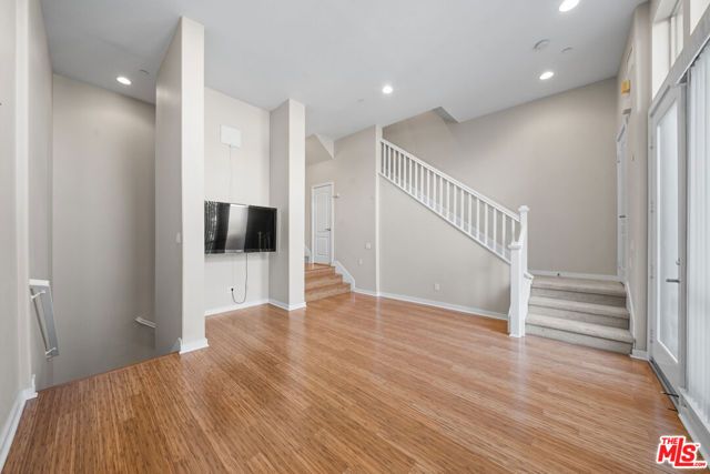 5509 W 149th Place 13, Hawthorne, CA 90250