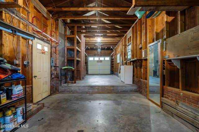 103 Edgewater Drive, West End, NC 27376