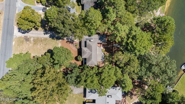 103 Edgewater Drive, West End, NC 27376