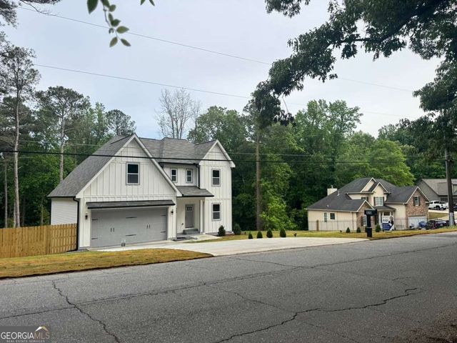 320 Hunnicutt Road SE, Mableton, GA 30126