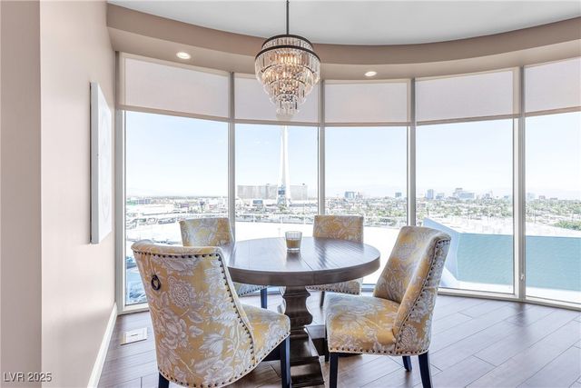 322 Karen Avenue 807, Las Vegas, NV 89109