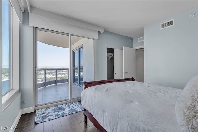 322 Karen Avenue 807, Las Vegas, NV 89109