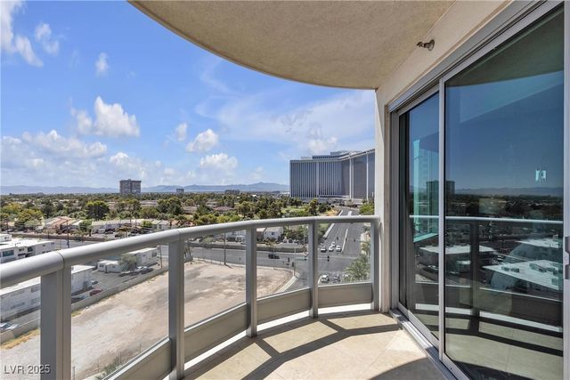 322 Karen Avenue 807, Las Vegas, NV 89109