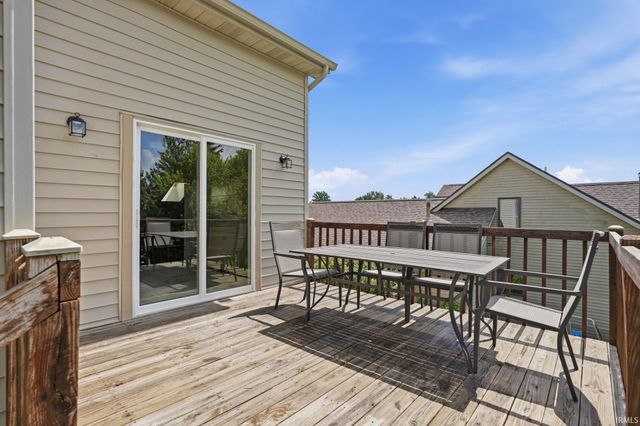 1010 Autumn Ridge Lane, Fort Wayne, IN 46804