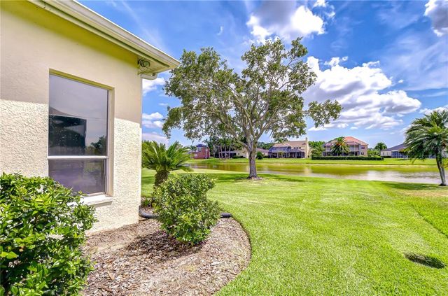 4304 PLACE LE MANES, Lutz, FL 33558