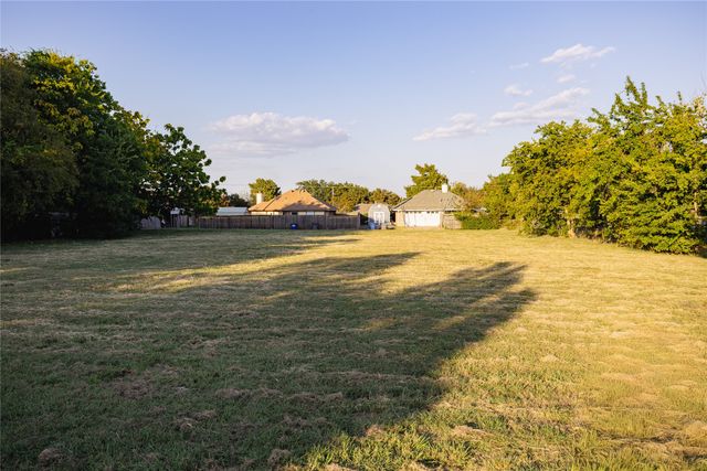 3324 Salmon Street, Sachse, TX 75048