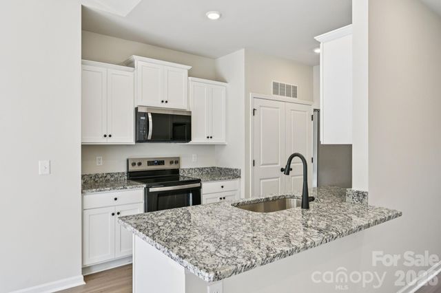 800 Willow Estates Drive, Shelby, NC 28150
