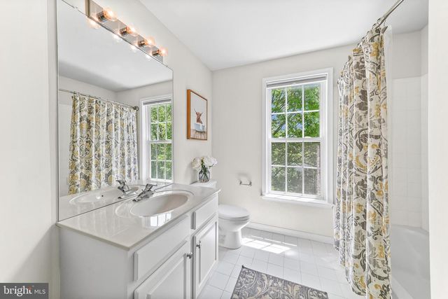 432 LILAC DR, Kennett Square, PA 19348