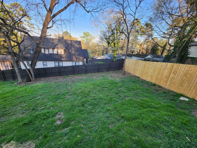 317 Signal Drive, Rossville, GA 30741