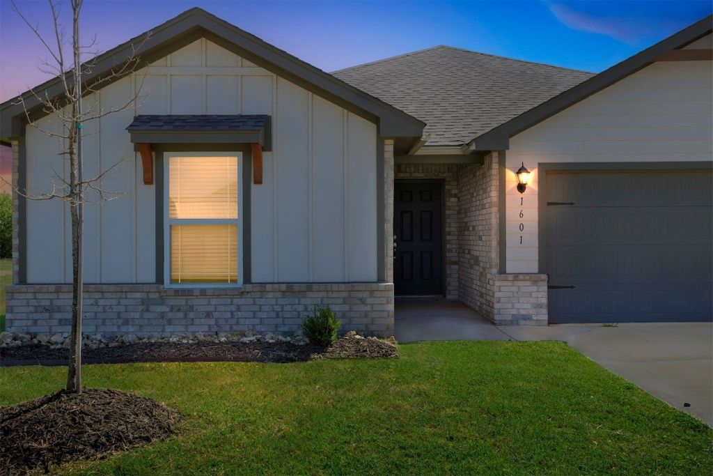 1601 Crimson Lake Boulevard, El Reno, OK 73036