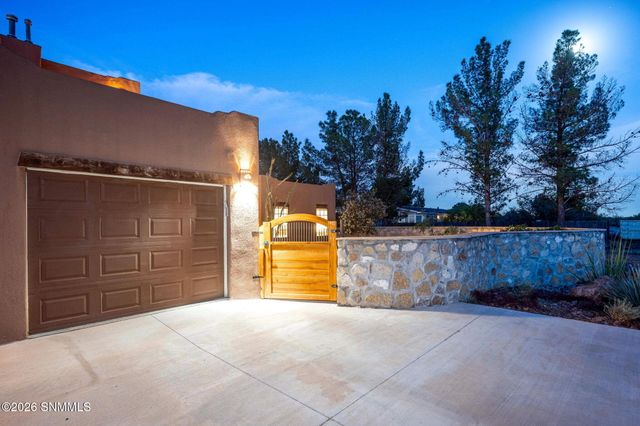 2990 Wildwind Road, Las Cruces, NM 88007