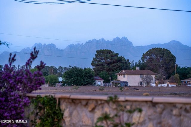 2990 Wildwind Road, Las Cruces, NM 88007