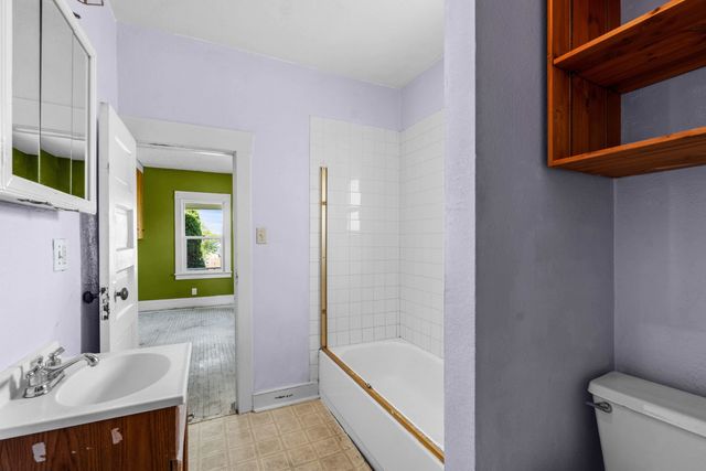 1818 E 11th Ave, Spokane, WA 99202