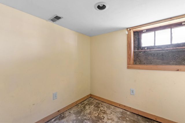 1818 E 11th Ave, Spokane, WA 99202