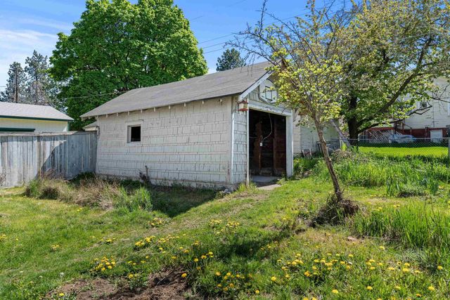 1818 E 11th Ave, Spokane, WA 99202