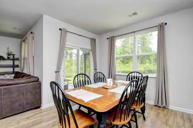 2315 Blackthorn Dr., Conway, SC 29526