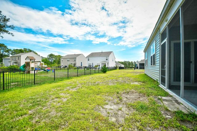 2315 Blackthorn Dr., Conway, SC 29526