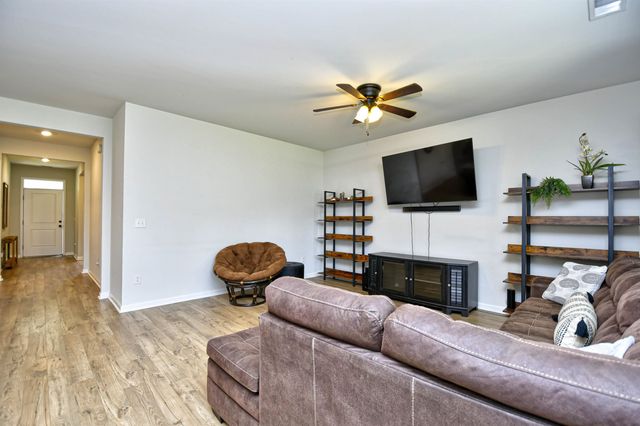 2315 Blackthorn Dr., Conway, SC 29526