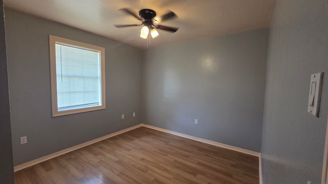 11555 E Black Oak Dr, Baton Rouge, LA 70815