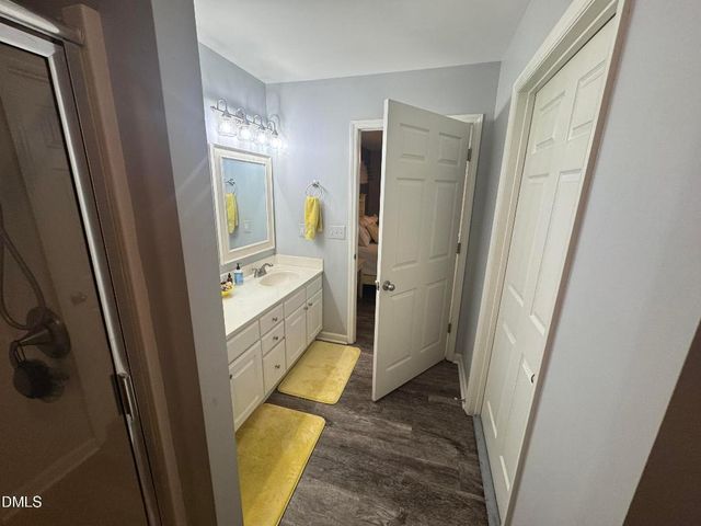 11351 Clubhaven Place 100, Raleigh, NC 27617