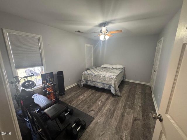 11351 Clubhaven Place 100, Raleigh, NC 27617