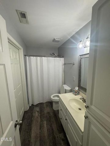 11351 Clubhaven Place 100, Raleigh, NC 27617