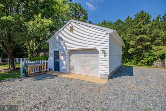 5918 ROCKAWALKIN RD, Salisbury, MD 21801