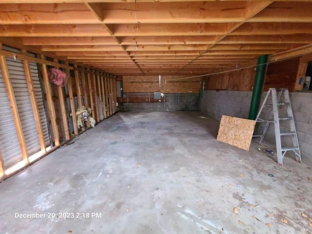 40100 Mendocino Pass Rd, Covelo, CA 95428