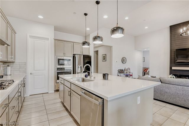 357 Old Erie Place, Henderson, NV 89011