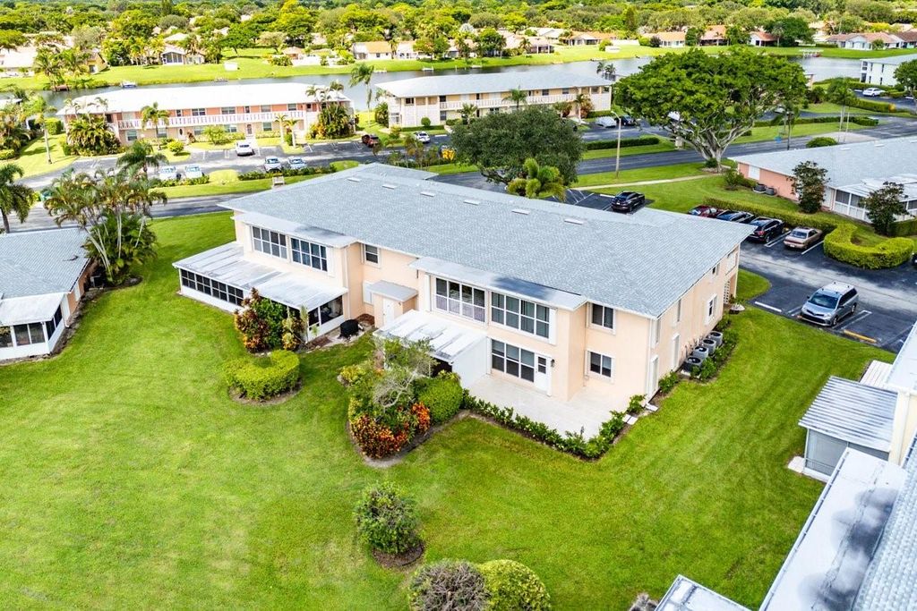 1541 NW 20th Avenue 101, Delray Beach, FL 33445