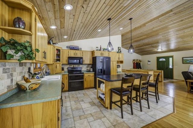 12375 Kenter Lane NE, Bemidji, MN 56601