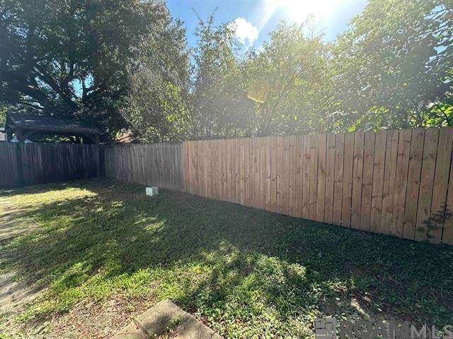 419 Bonarbridge Dr, Baton Rouge, LA 70808