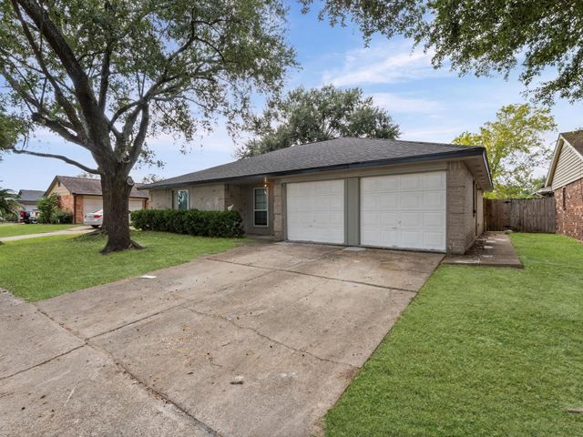 1343 Wrotham Lane, Channelview, TX 77530