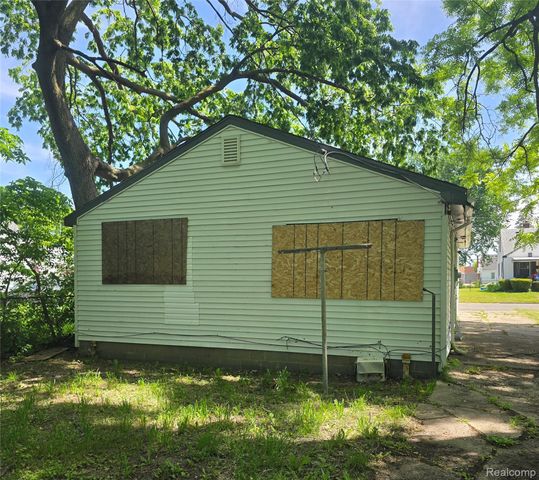 9979 Montrose Street, Detroit, MI 48227