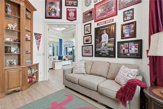 28646 Via D Arezzo DR, Bonita Springs, FL 34135