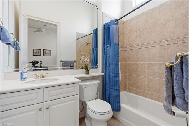 28646 Via D Arezzo DR, Bonita Springs, FL 34135