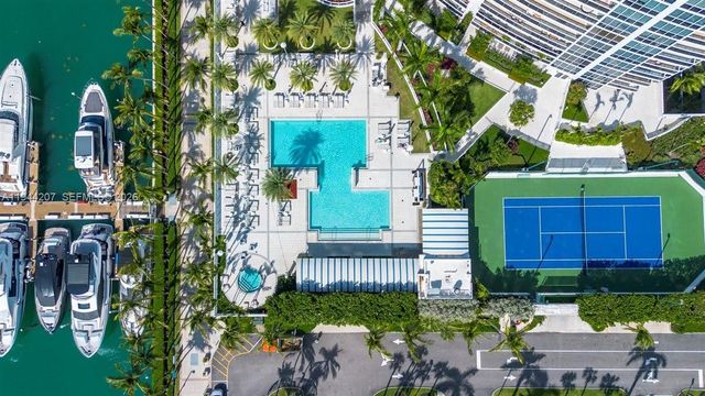 400 Alton Rd 3403, Miami Beach, FL 33139