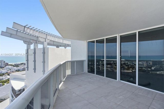 400 Alton Rd 3403, Miami Beach, FL 33139