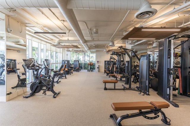 400 Alton Rd 3403, Miami Beach, FL 33139