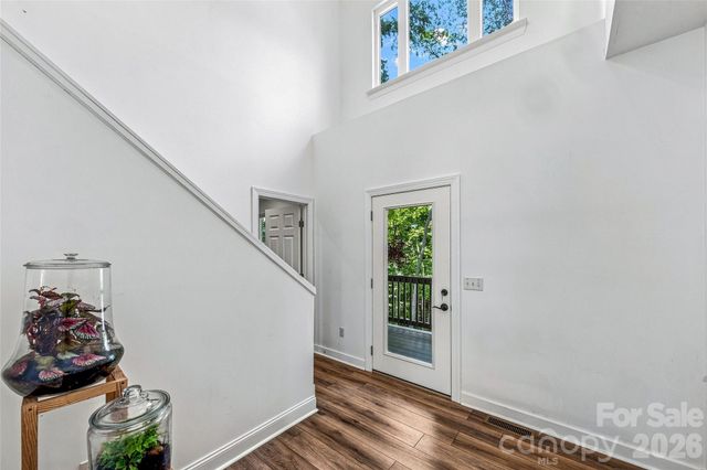 820 Merrills Cove Road, Asheville, NC 28803