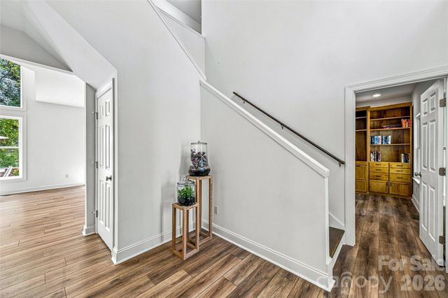 820 Merrills Cove Road, Asheville, NC 28803