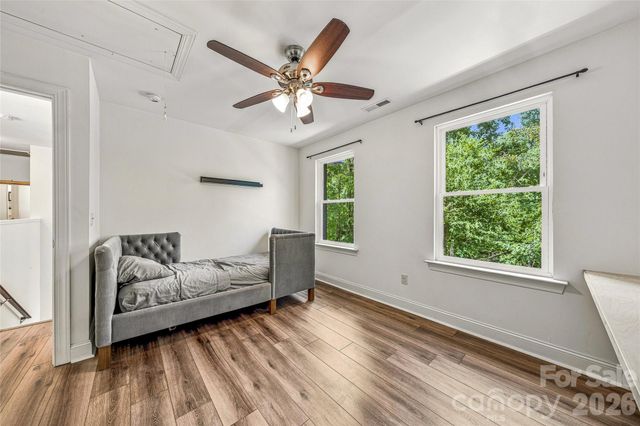 820 Merrills Cove Road, Asheville, NC 28803
