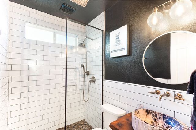 8824 Soothing Court, Corona, CA 92883