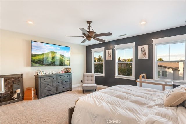 8824 Soothing Court, Corona, CA 92883