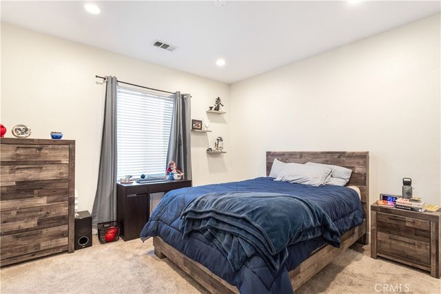 8824 Soothing Court, Corona, CA 92883