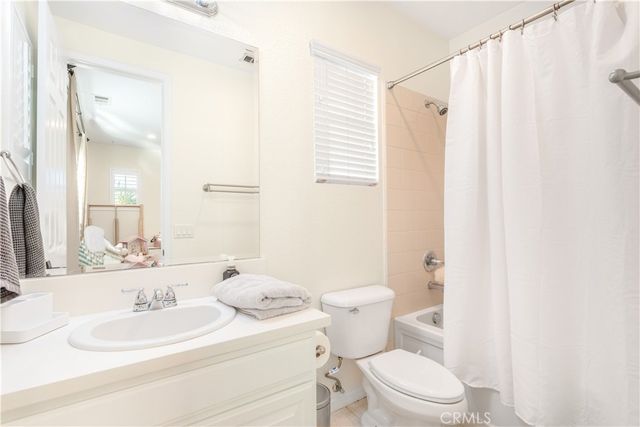 8824 Soothing Court, Corona, CA 92883